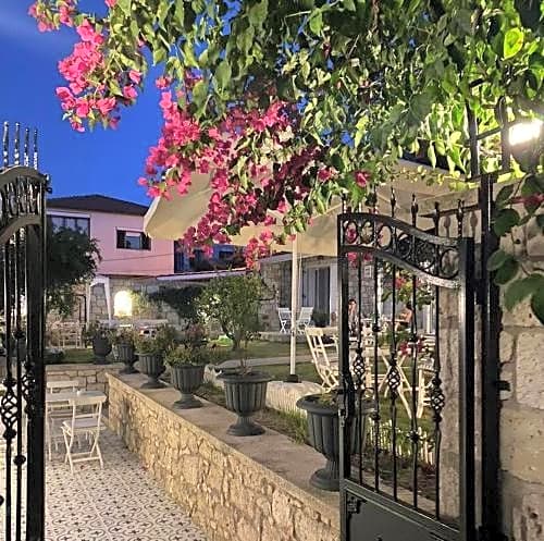 Alacati Selin Otel