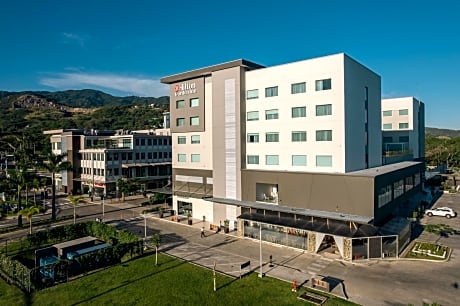 Hilton Garden Inn Santa Ana