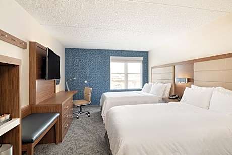2 Double beds