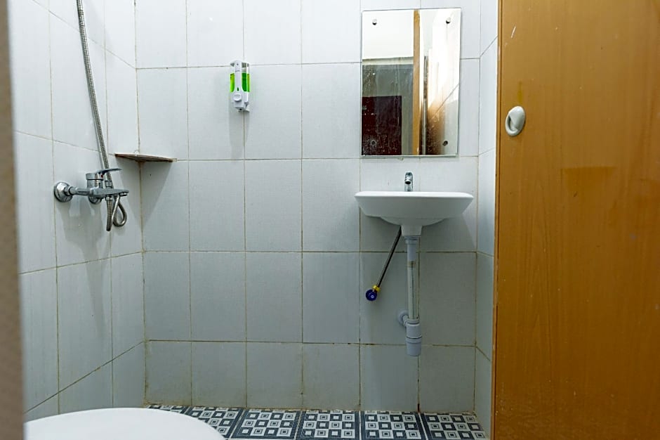 RedDoorz @ Simpang Pemda Medan