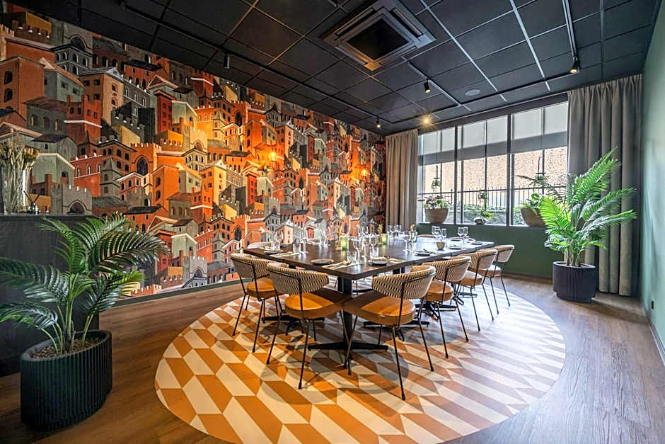 Leonardo Hotel Breda City Center