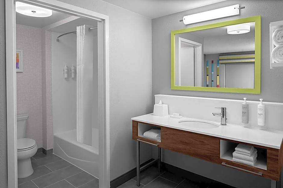 Hampton Inn By Hilton And Suites Grand Rapids