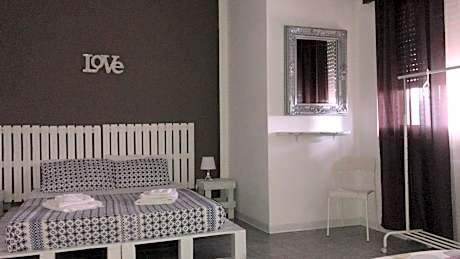 Double or Twin Room with Bathroom