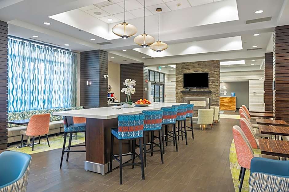 Hampton Inn By Hilton Winnipeg Airport