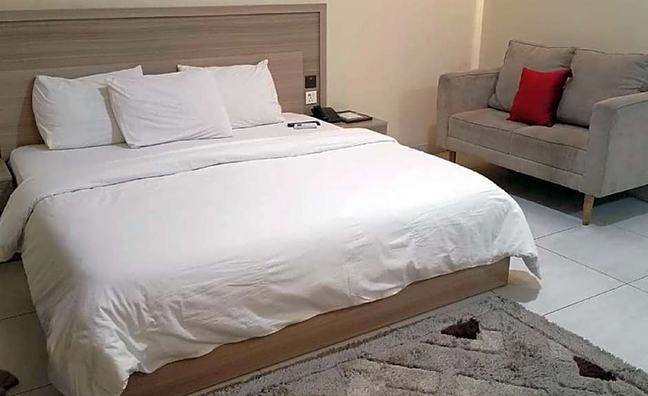 Eleventh House Hotel & Suites Ibadan