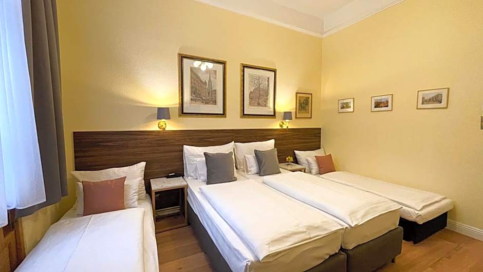 City Pension Stephansplatz I Self Check In I AC in all rooms