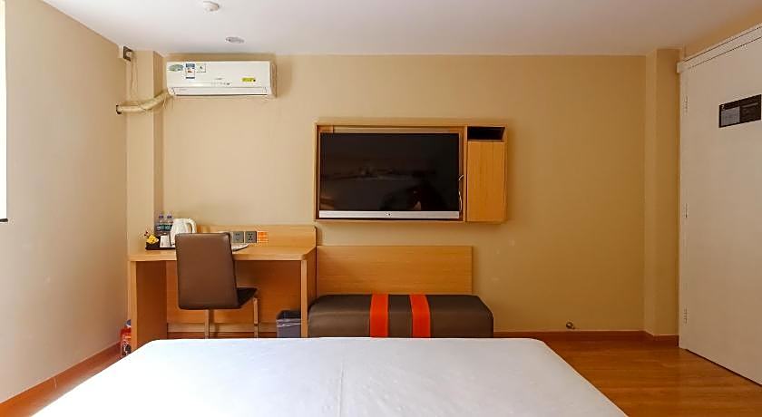 7 Days Premium Guangzhou Tianhe Shipaiqiao Metro Station Taikoo Hui