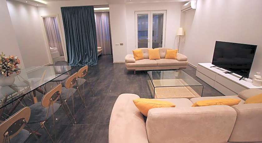 Super Luxury Apartments