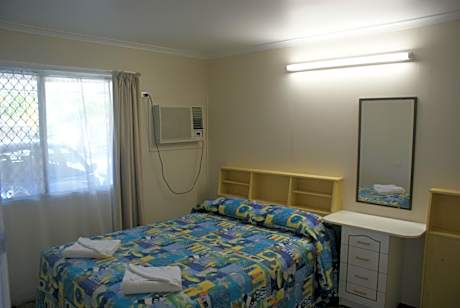 Standard Family Suite