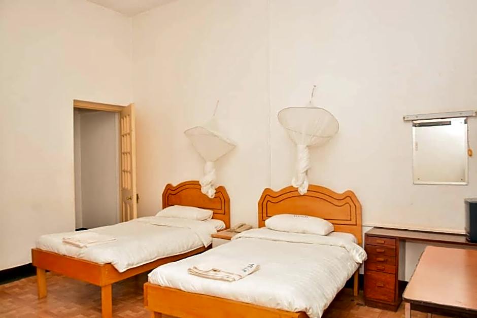 MAKERERE UNIVERSITY GUEST HOUSE