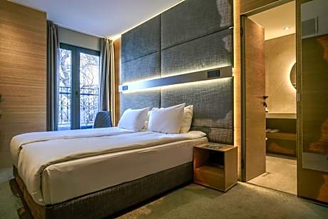 Cozy Double Room