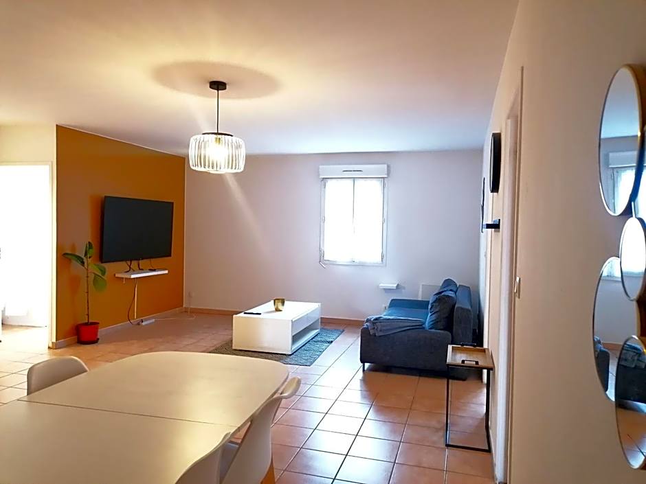 Hôtel Platanes - KB HOTEL GROUP