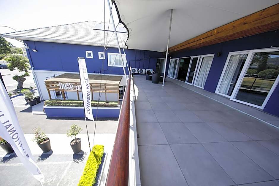 New National Hotel and Conference