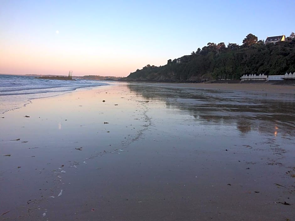 Villa la Korrigane vue mer cuisine privée