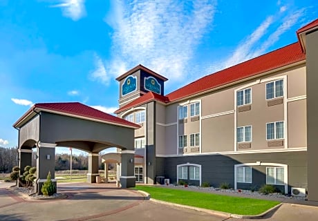 La Quinta by Wyndham Sulphur Springs