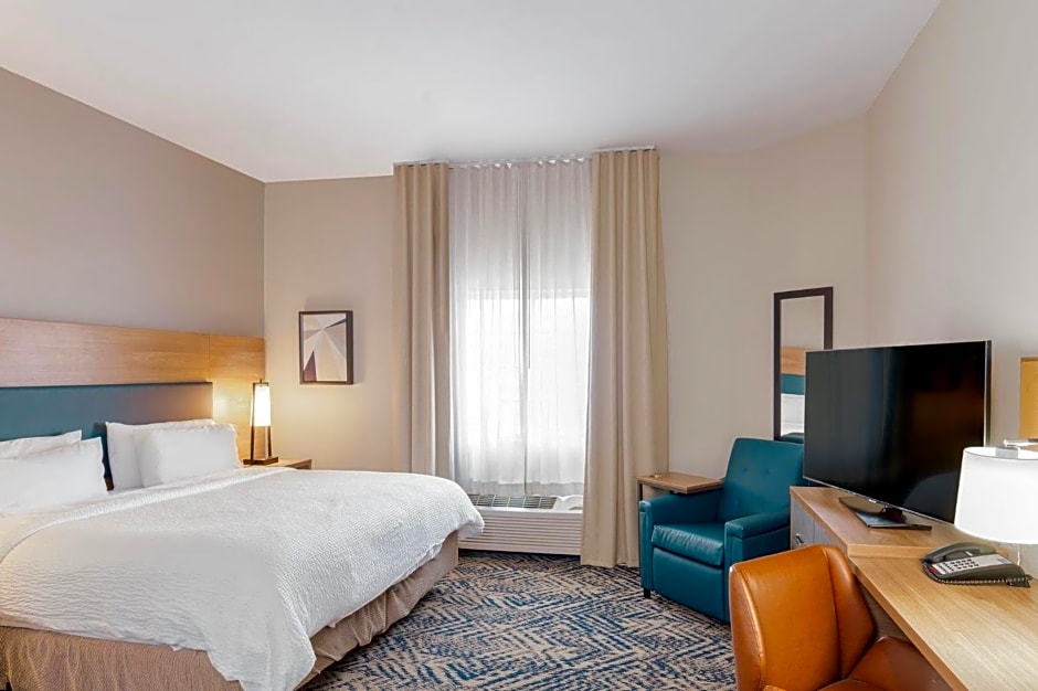Candlewood Suites Oklahoma City-Moore