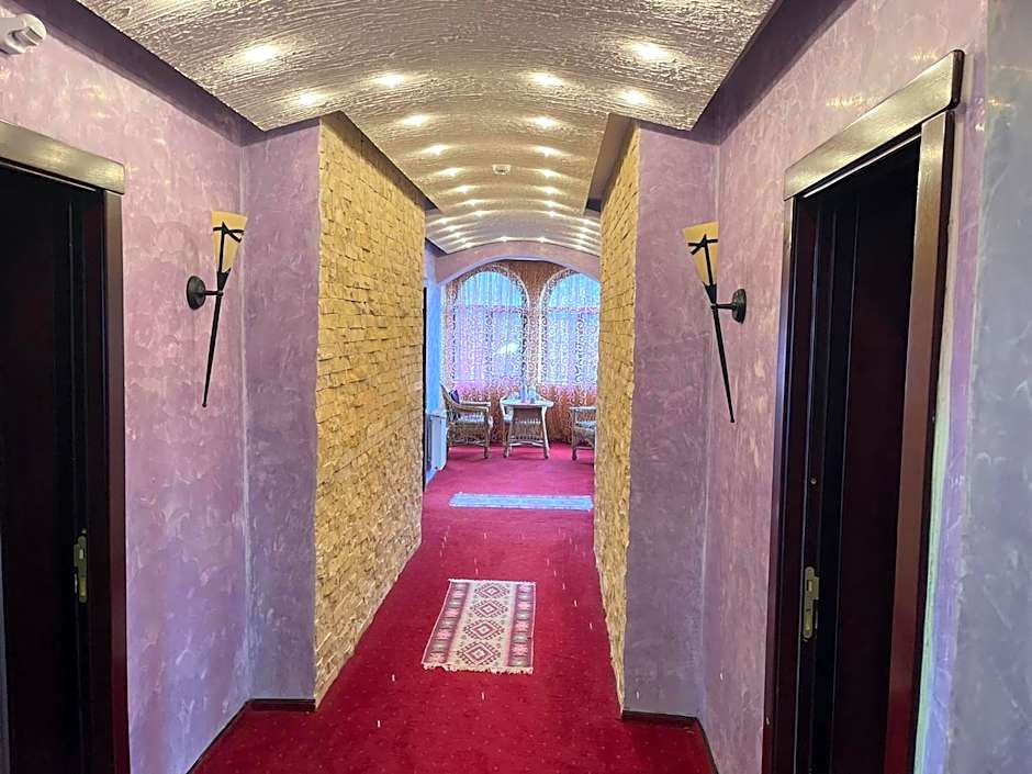 Casa Dunarea by Genco