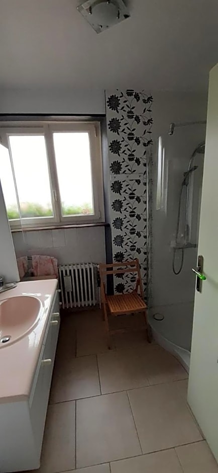 Chez Evelyne chambre d'hôtes chez l'habitant