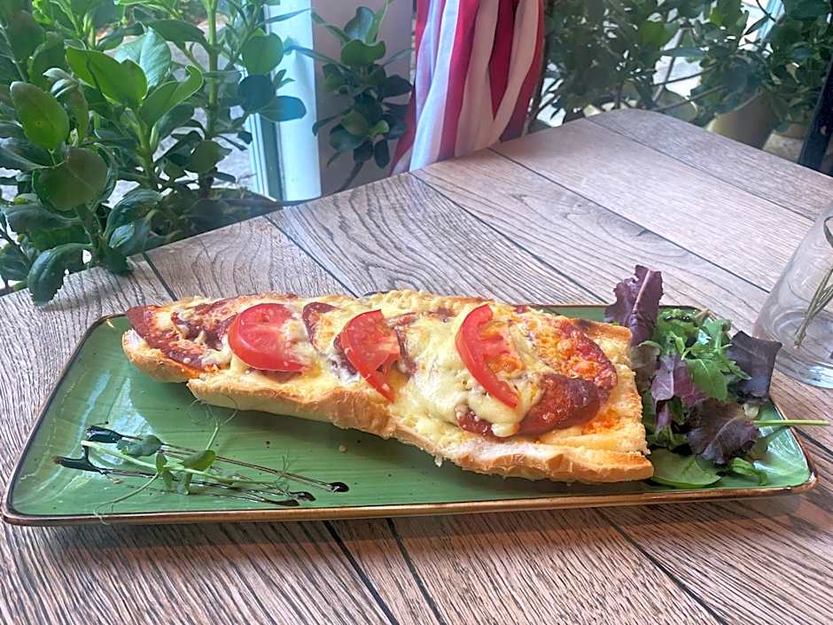 Éjjeli Bagoly Étterem és Panzió