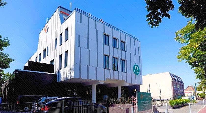 M-Pire Hotel