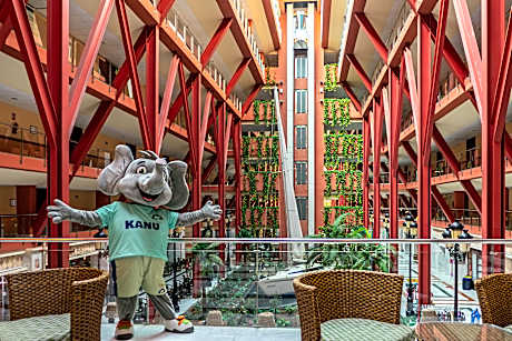 Holiday World VILLAGE Hotel