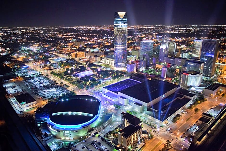 Holiday Inn Express & Suites Oklahoma City Downtown - Bricktown, an IHG Hotel