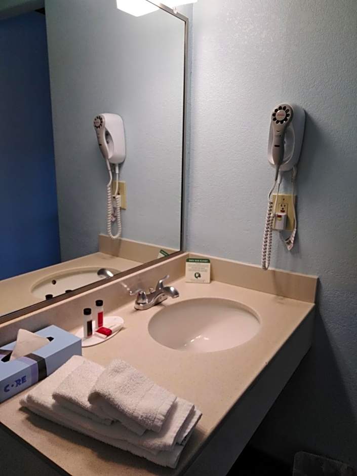 Travelodge by Wyndham Bishop