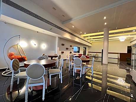 Santu GSM an Eco Resort