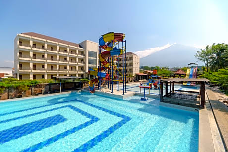 RedDoorz Resort Premium @ Sangkan Hurip Kuningan