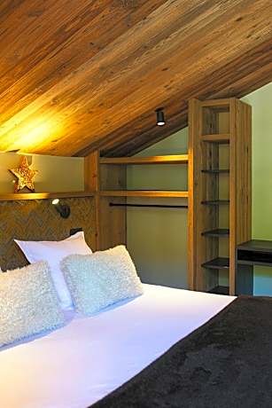 Duplex Suite with Balcony