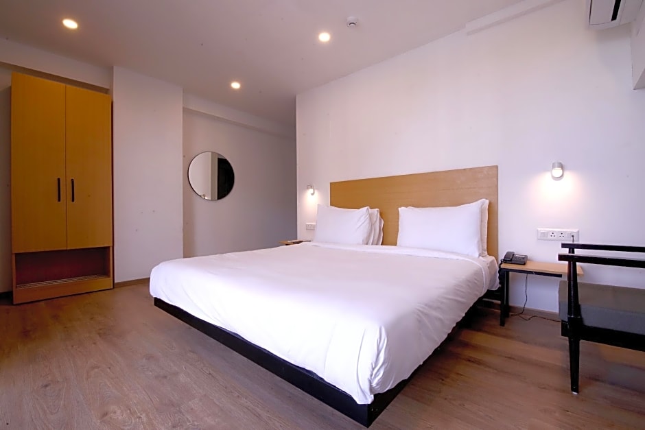 Hotel Downtown Orbit