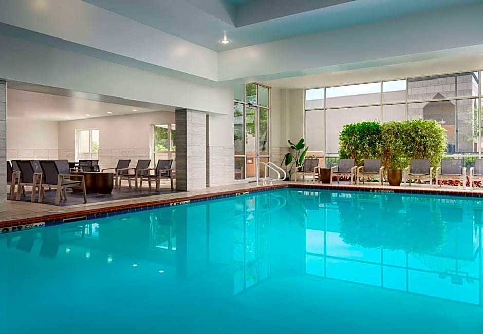 Embassy Suites By Hilton Hotel Memphis