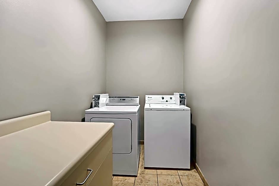 Comfort Inn & Suites High Point - Archdale