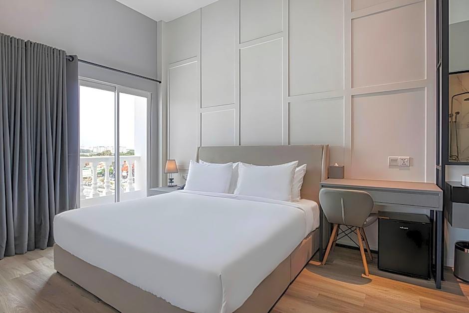 Wesley Hotel