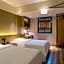 V8 Ziyuangang Hotel