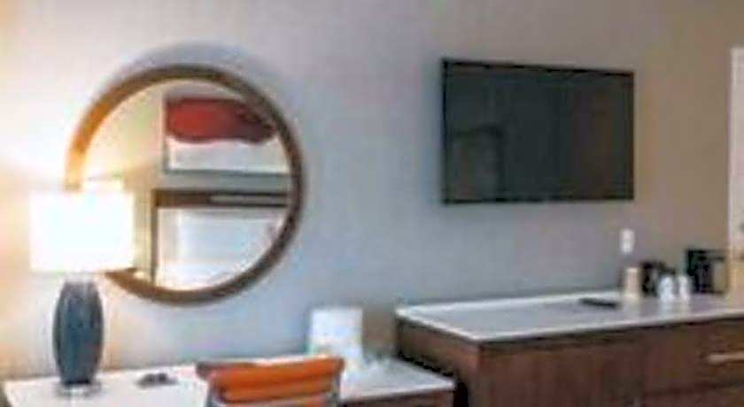 Delta Downs Racetrack Casino Hotel