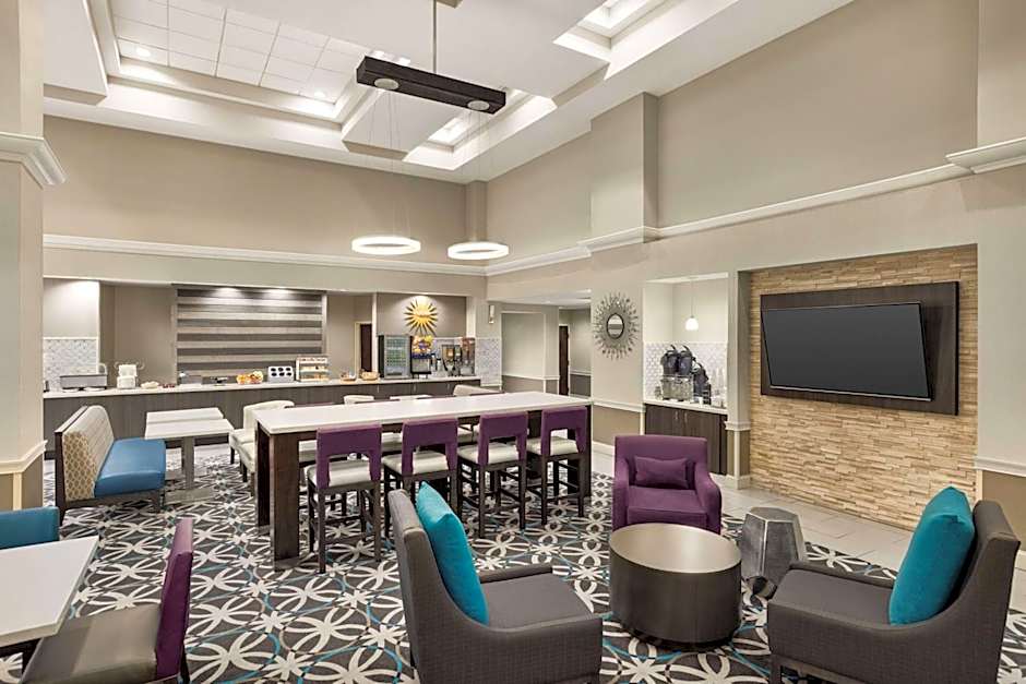 La Quinta Inn & Suites by Wyndham Newark - Elkton