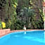 Los Arcos Suites