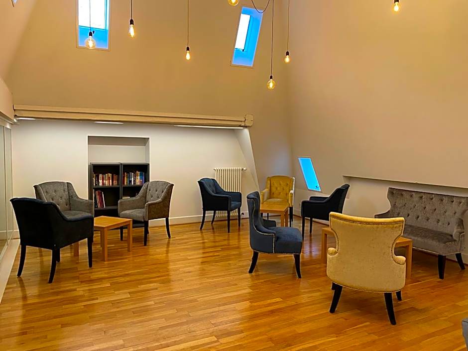 Geneva Hostel