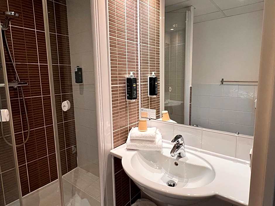 Brit Hotel Saint-Meen-le-Grand en Broceliande