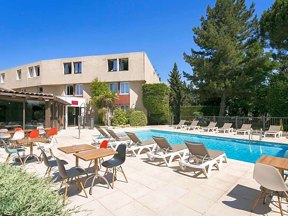 ibis Avignon Sud