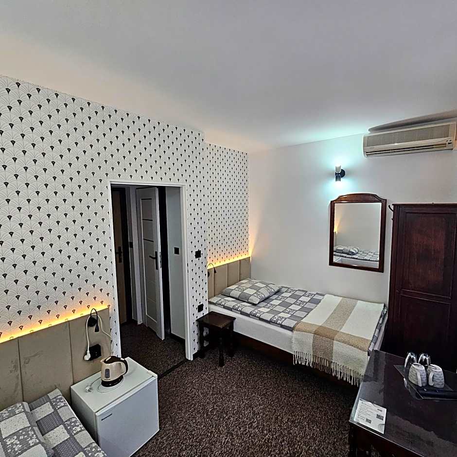 Motel Na Zbójeckiej 24h - MOP S7 Rabka-Zdrój