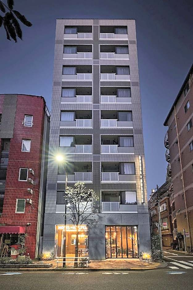 Hotel Plus Hostel TOKYO AKIHABARA