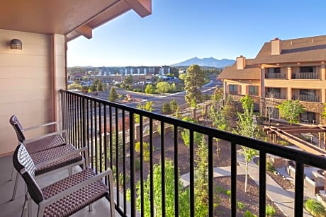 Room, 2 Queen Beds, Balcony