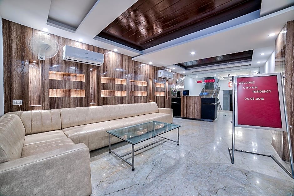 Hotel O Crown Residency
