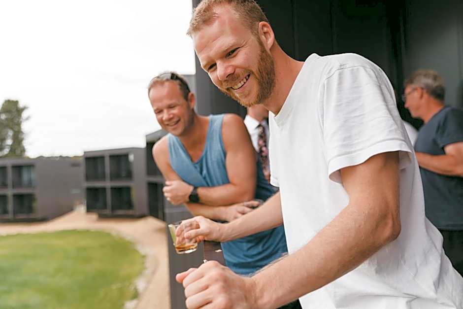 Accommodation @ Curlewis