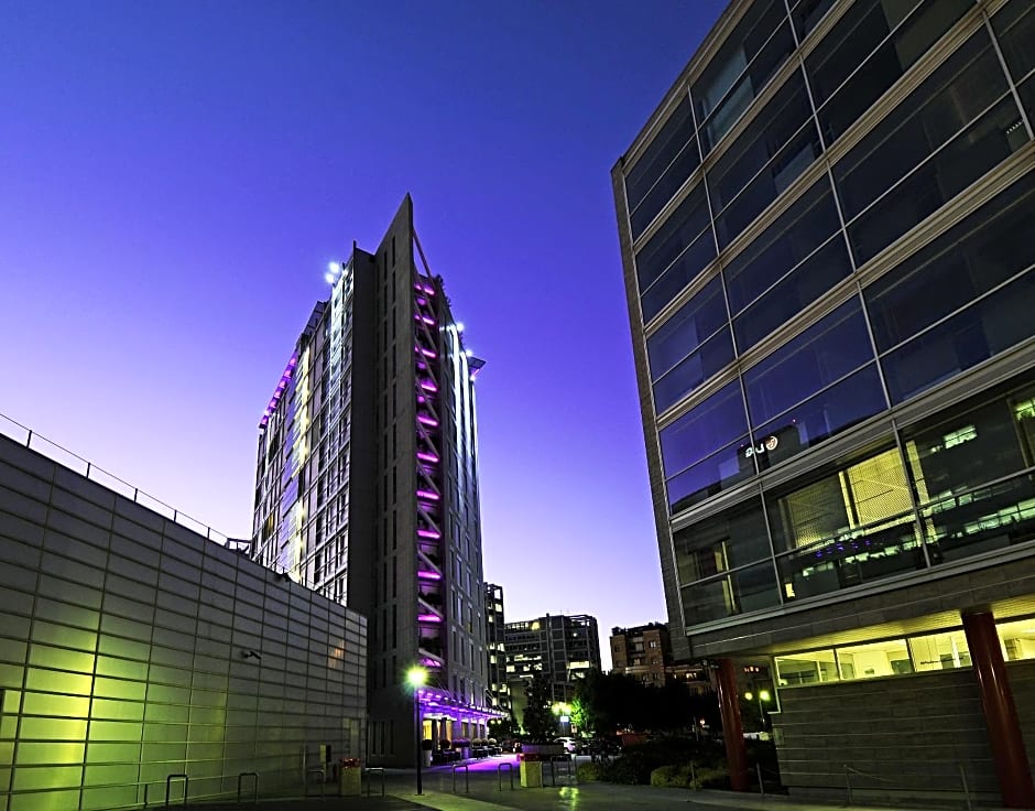 UNAHOTELS The ONE Milano Hotel & Residence