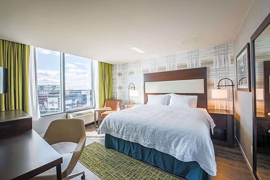 Hampton Inn By Hilton & Suites Washington, D.C. - Navy Yard