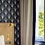 Hotel The Augustin