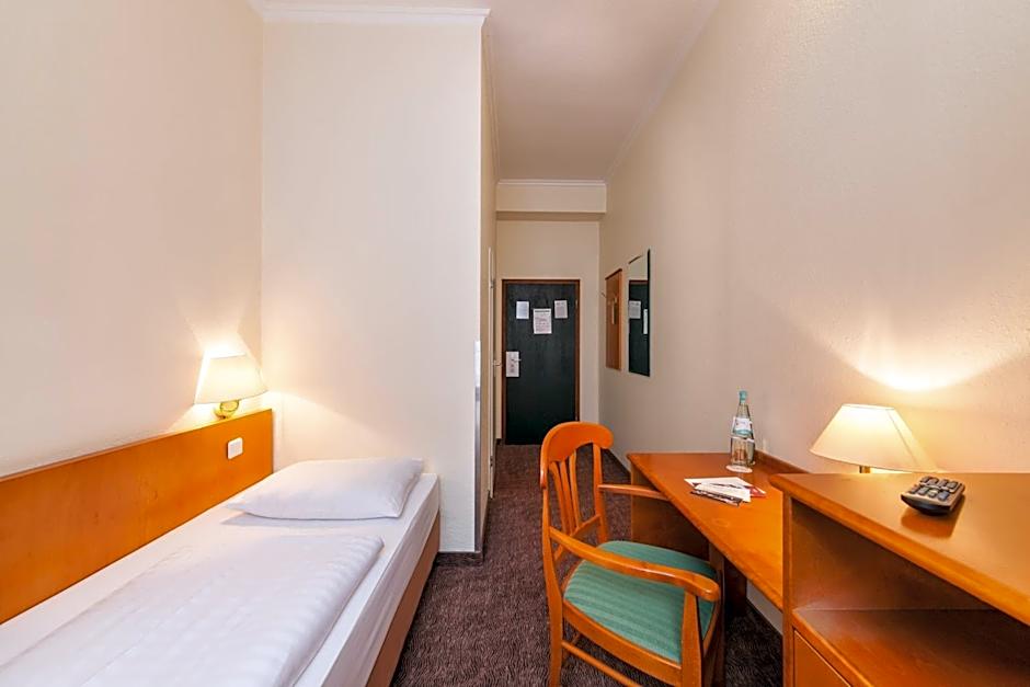 Hotel Ahl Meerkatzen Koln